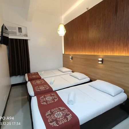 Stone House Quezon City San Juan  Buitenkant foto