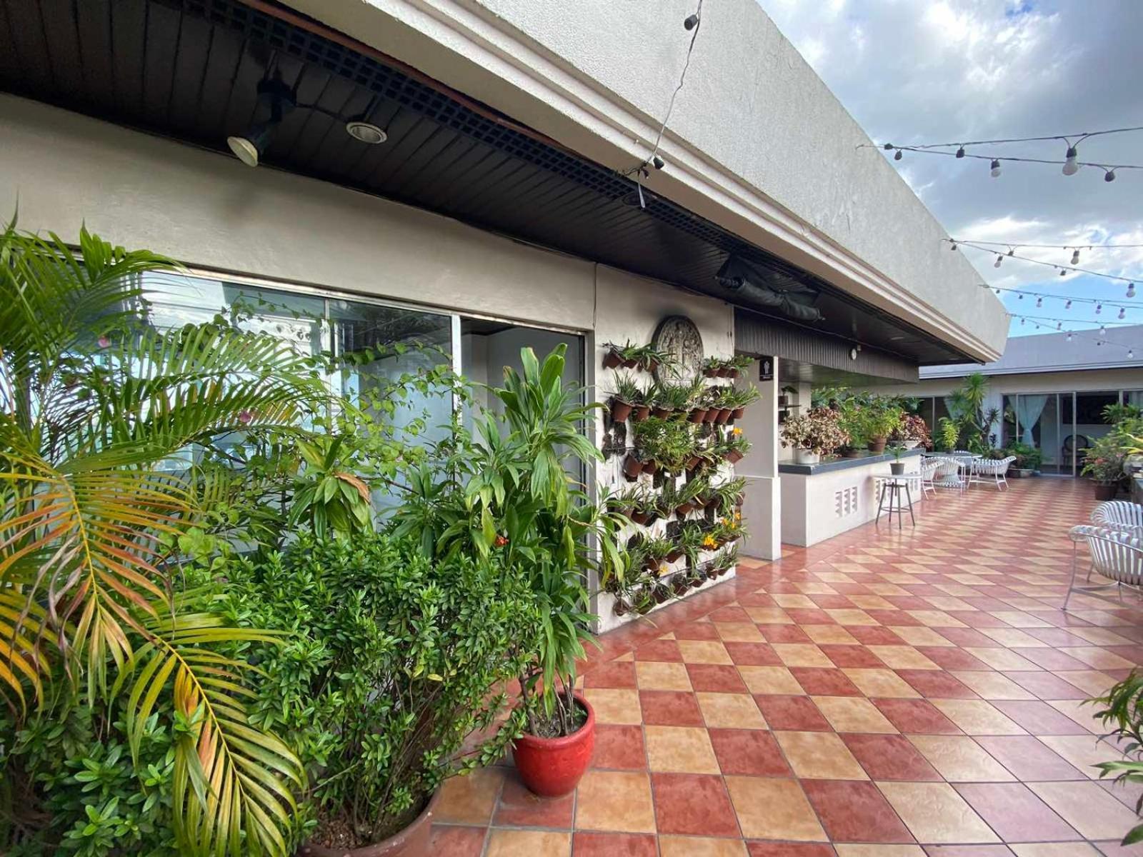 Stone House Quezon City San Juan  Buitenkant foto