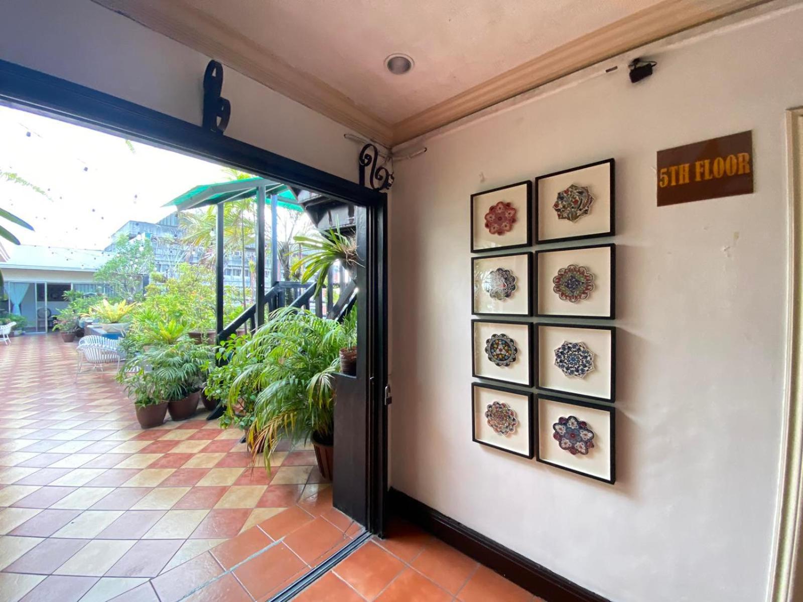 Stone House Quezon City San Juan  Buitenkant foto