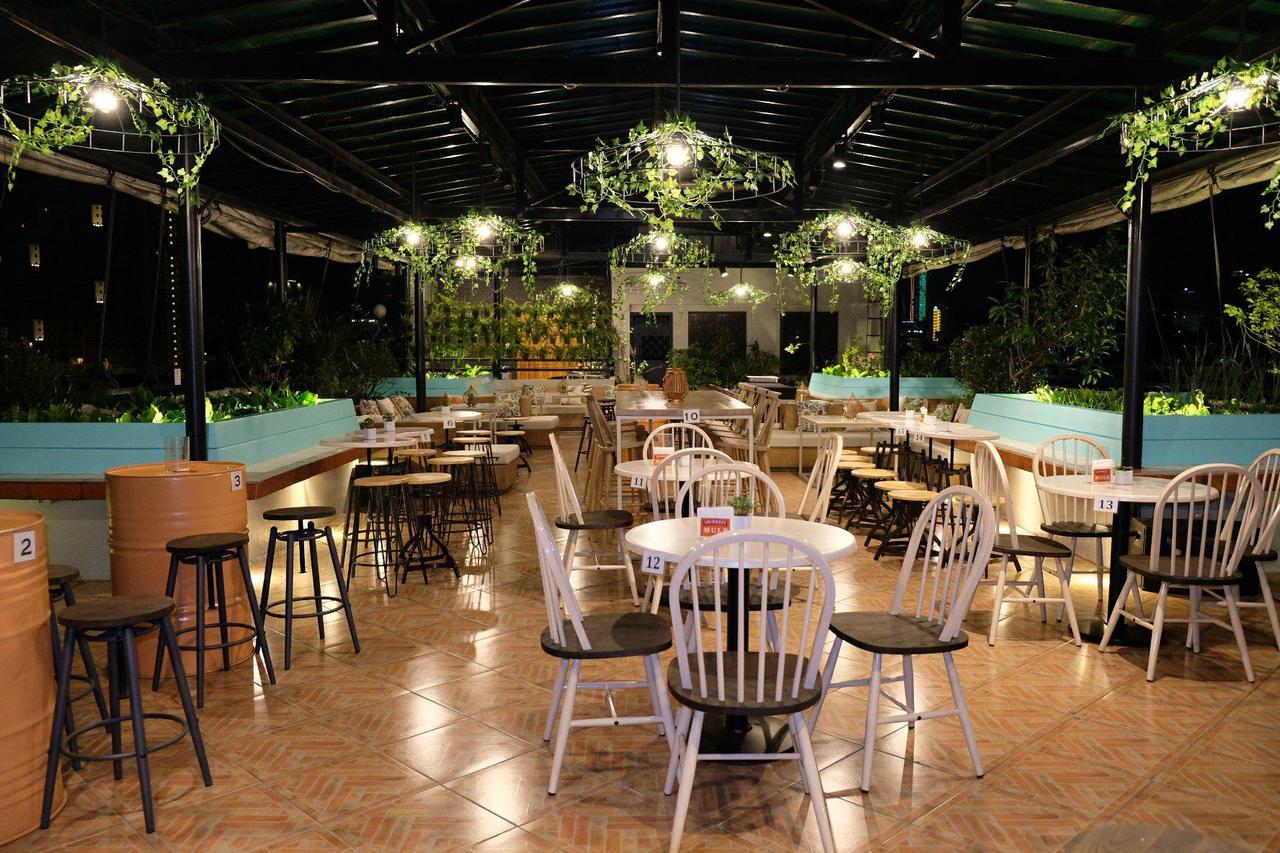 Stone House Quezon City San Juan  Buitenkant foto