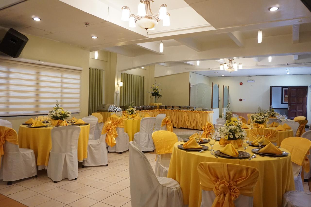 Stone House Quezon City San Juan  Buitenkant foto